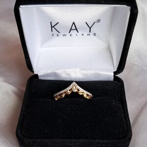 Kay Jewelers 10kt Gold Crown Ring with Sparkling Diamonds size 7 PRICE FIRM